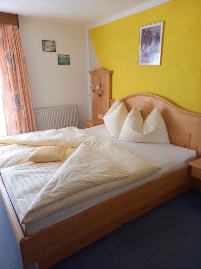 Haus Panorama Appartement Umhausen Buitenkant foto