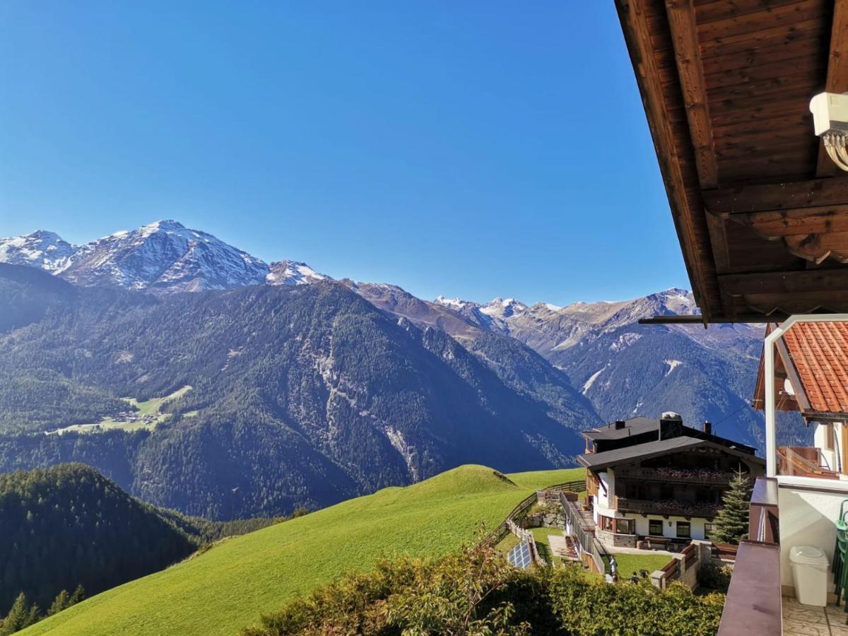 Haus Panorama Appartement Umhausen Buitenkant foto