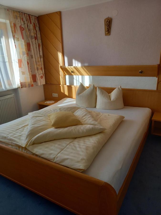 Haus Panorama Appartement Umhausen Buitenkant foto